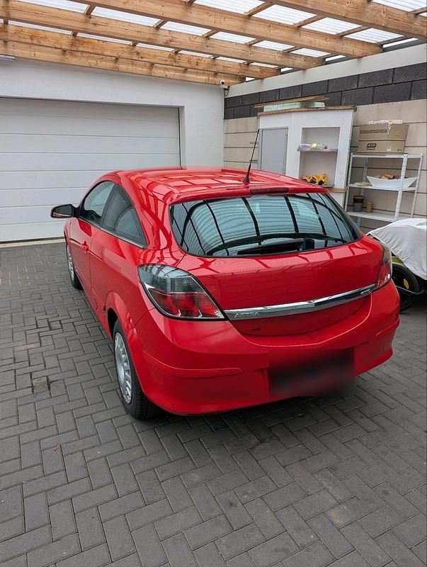 Gebraucht Opel Astra GTC 140 PS (102 kW) 2009 Kleinwagen