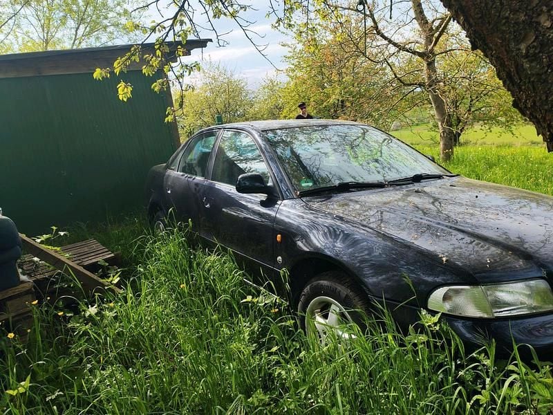 Usata Audi A4 101 CV (74 kW) 1998 Berlina