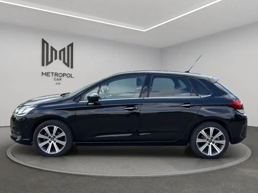 Usata Citroën C4 Shine 131 CV (96 kW) 2016 Nero Berlina
