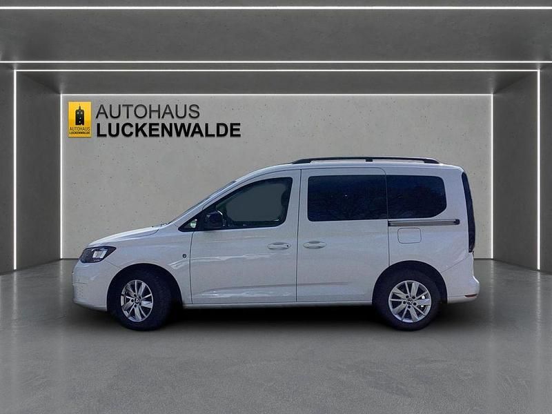 Gebraucht VW Caddy R 114 PS (83 kW) 2022 Weiß Van / Kleinbus