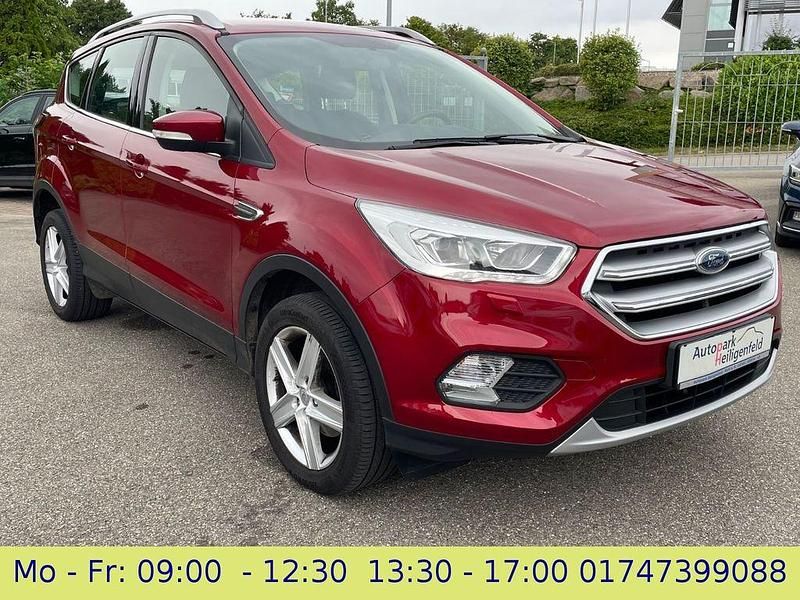 Rot Gebraucht 2018 Ford Kuga Cool & Connect SUV | 10.999 € (Superpreis) - Bild 1/4