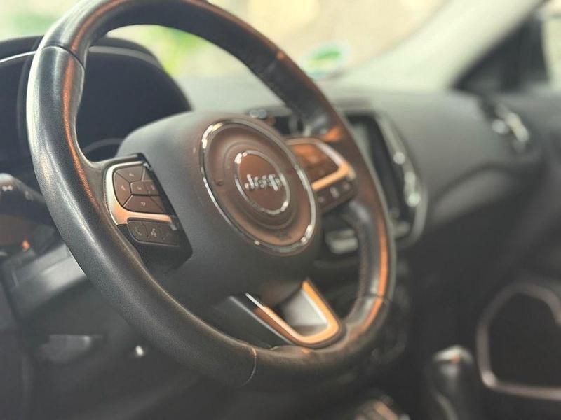 Gebraucht Jeep Compass Limited 170 PS (125 kW) 2019 Schwarz SUV