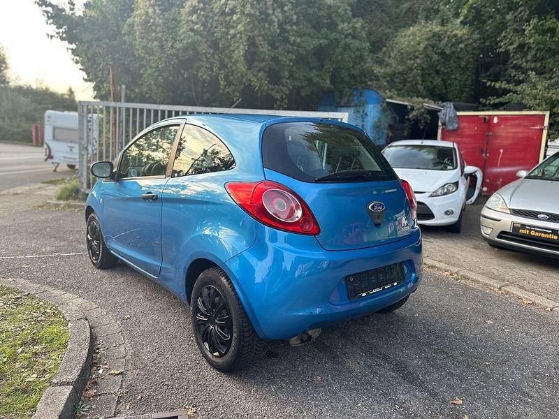 Gebraucht Ford Ka Trend 69 PS (50 kW) 2009 Blau Kleinwagen