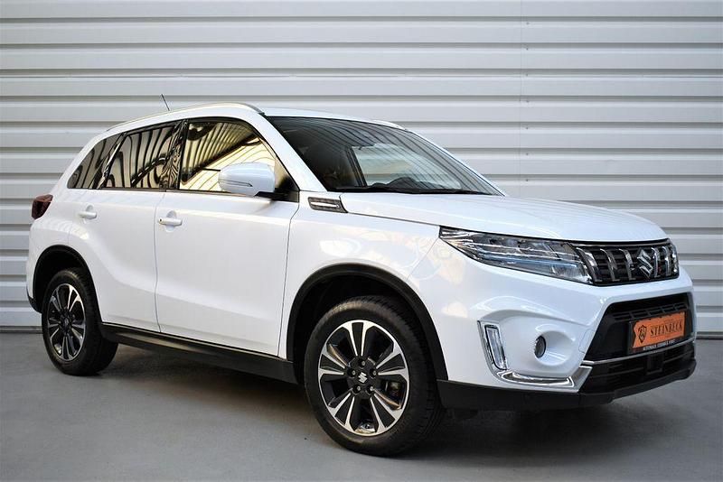 Gebraucht Suzuki Vitara 129 PS (94 kW) 2020 Weiß SUV