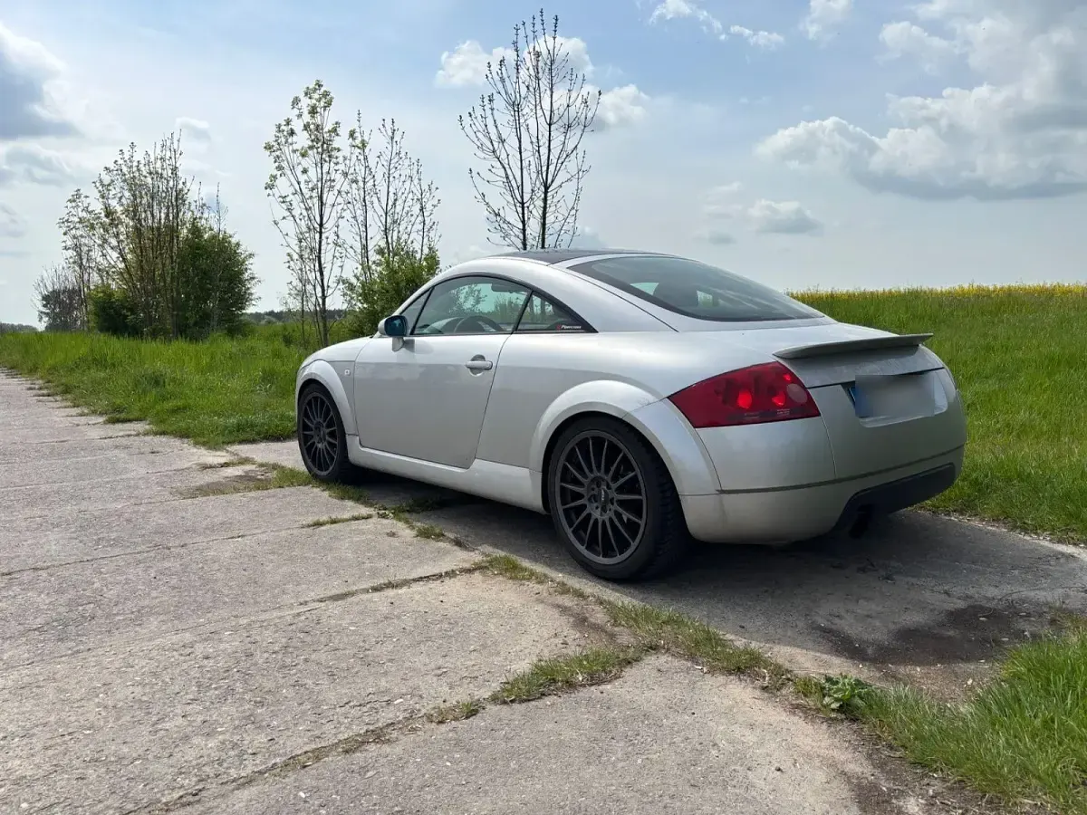 Gebraucht Audi TT Sport 179 PS (131 kW) 1999 Silber Coupé