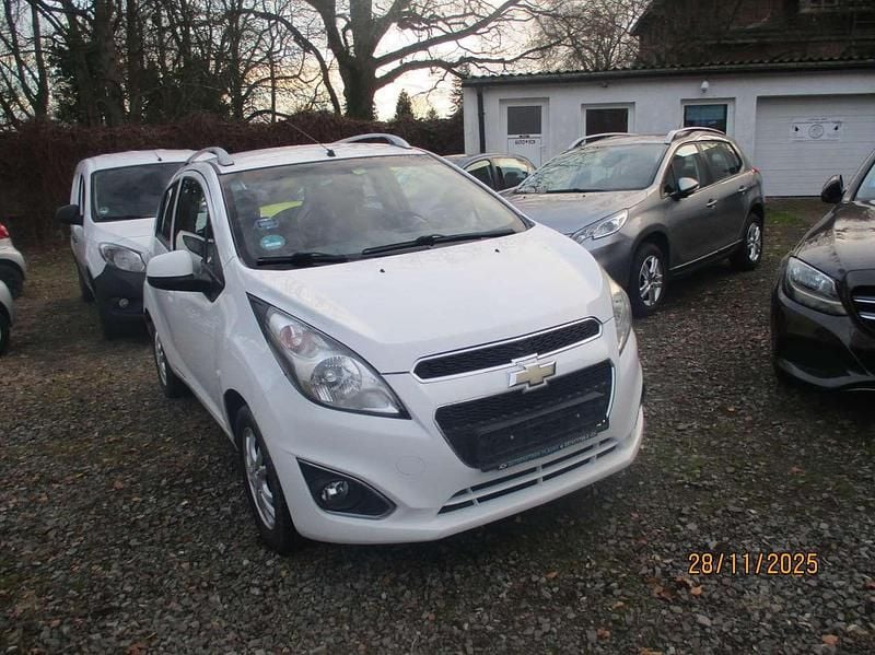 Gebraucht Chevrolet Spark LT 82 PS (60 kW) 2013 Weiß Kleinwagen