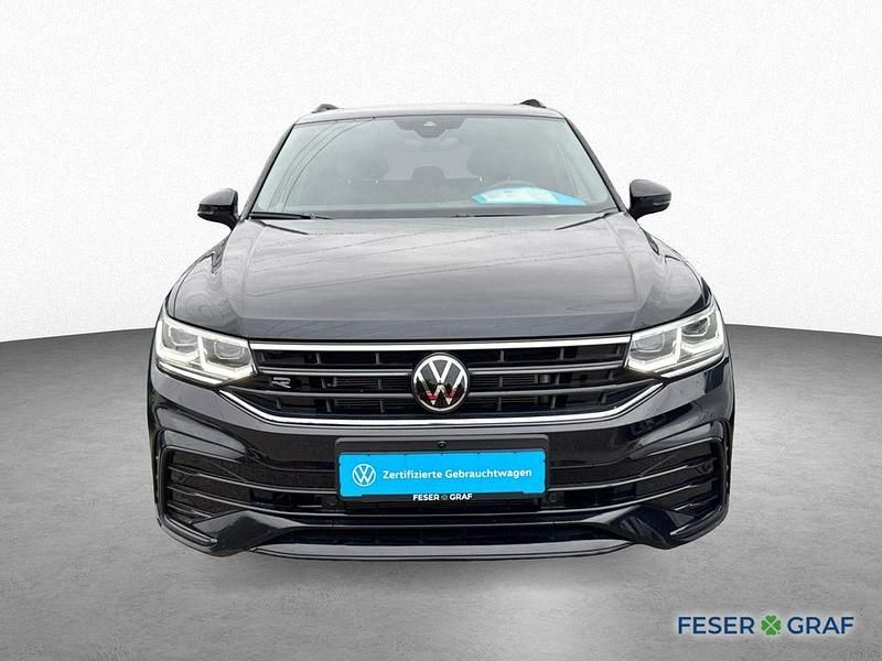 Gebraucht VW Tiguan Allspace R-line 193 PS (141 kW) 2024 Deep black perleffekt SUV