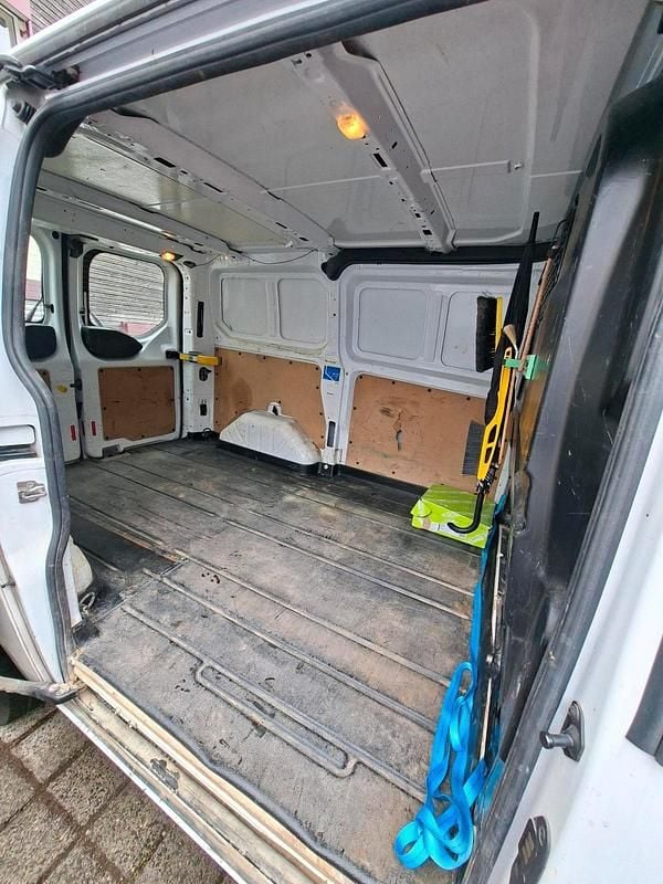 Gebraucht Ford Transit 167 PS (122 kW) 2018 Weiß Van / Kleinbus