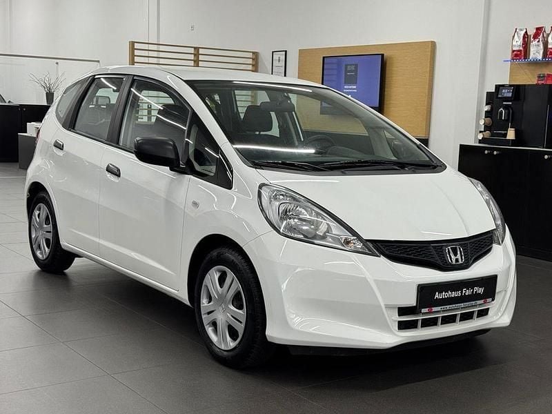 Gebraucht Honda Jazz S 90 PS (66 kW) 2013 Weiß Kleinwagen