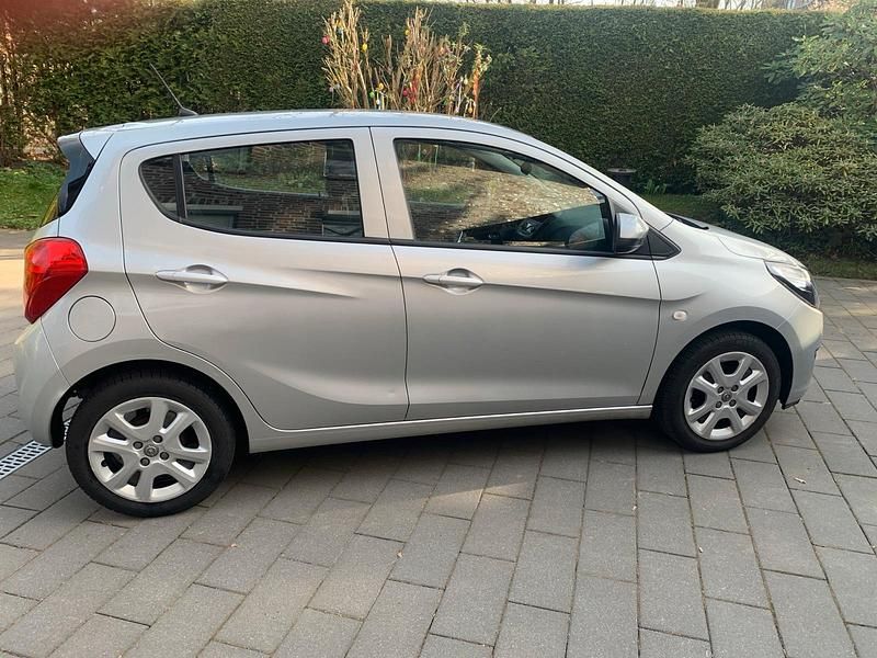 Gebraucht Opel Karl 75 PS (55 kW) 2017 Silber Kleinwagen