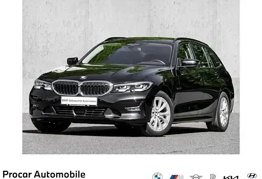 Gebraucht BMW 320 Advantage 190 PS (139 kW) 2020 Kombi