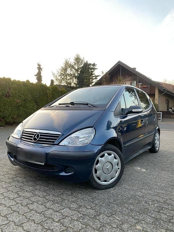 Blau Gebraucht 2003 Mercedes A160 Kleinwagen | 999 € (Guter Preis) - Bild 1/4