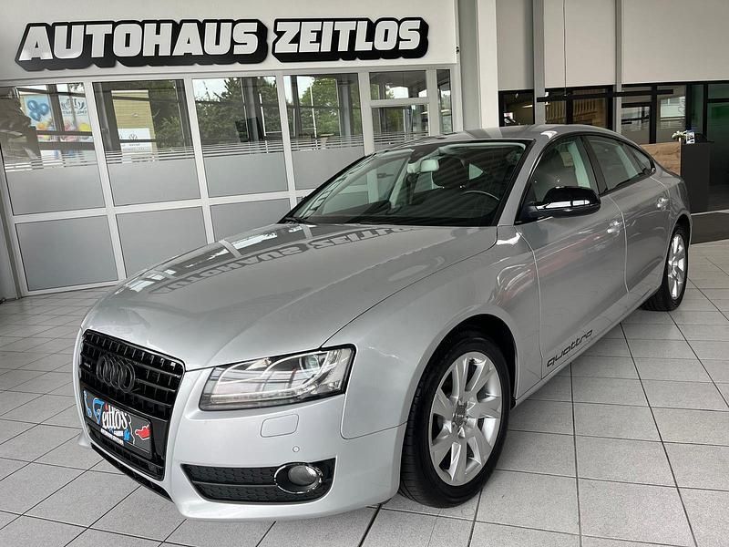 Silber Gebraucht 2010 Audi A5 Sportback Comfort Coupé | 8.890 € (Guter Preis) - Bild 1/4