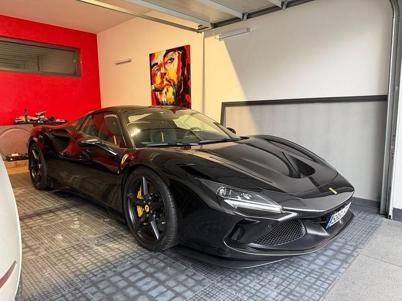 Gebraucht Ferrari F8 721 PS (530 kW) 2021 Schwarz Cabrio