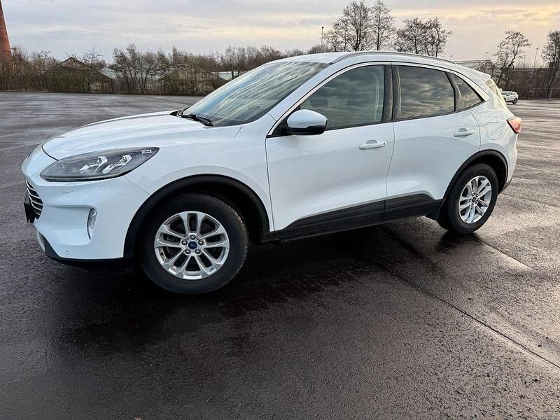 Gebraucht Ford Kuga Titanium X 120 PS (88 kW) 2021 Weiß SUV