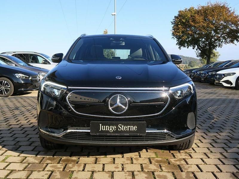 Gebraucht Mercedes EQA250 Electric Art 139 kW (190 PS) 2021 Schwarz SUV