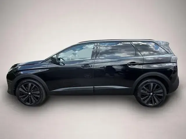 Gebraucht Peugeot 5008 GT 136 PS (100 kW) 2024 Manufacturer SUV