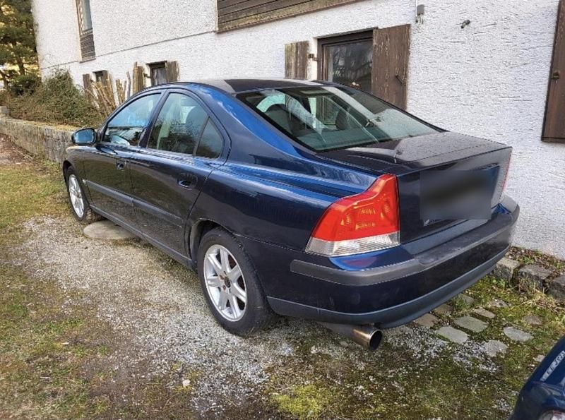 Gebraucht Volvo S60 250 PS (183 kW) 2001 Blau Limousine