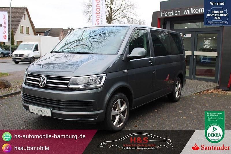 Grau Gebraucht 2016 VW Caravelle Comfortline Van / Kleinbus | 22.000 € (Fairer Preis) - Bild 1/4