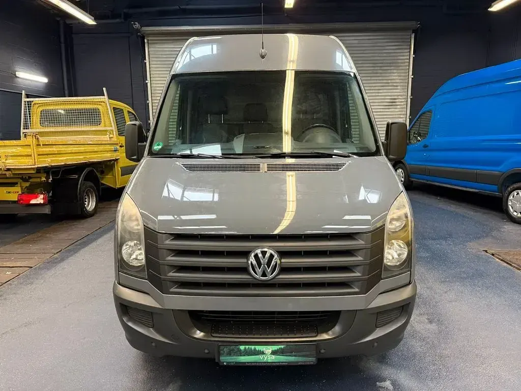 Gebraucht VW Crafter 163 PS (119 kW) 2014 Grau Van