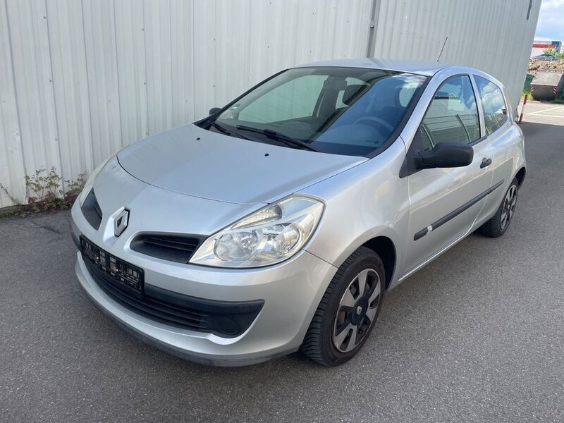 Silber Gebraucht 2007 Renault Clio III Authentique Kleinwagen | 1.390 € (Guter Preis) - Bild 1/4