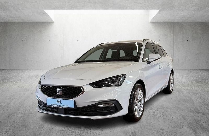 Gebraucht Seat Leon Style 150 PS (110 kW) 2024 Weiß Kombi
