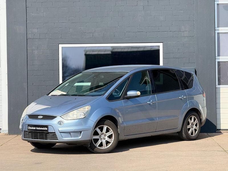 Gebraucht Ford S-MAX Trend 145 PS (106 kW) 2007 Grau Van / Kleinbus