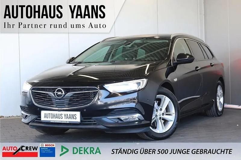 Onyx schwarz Gebraucht 2018 Opel Insignia Ultimate Kombi | 13.789 € (Etwas zu teuer) - Bild 1/1
