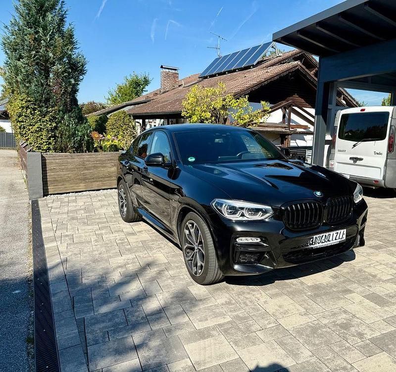 Schwarz Gebraucht 2019 BMW X4 M Sport SUV | 44.900 € - Bild 1/4