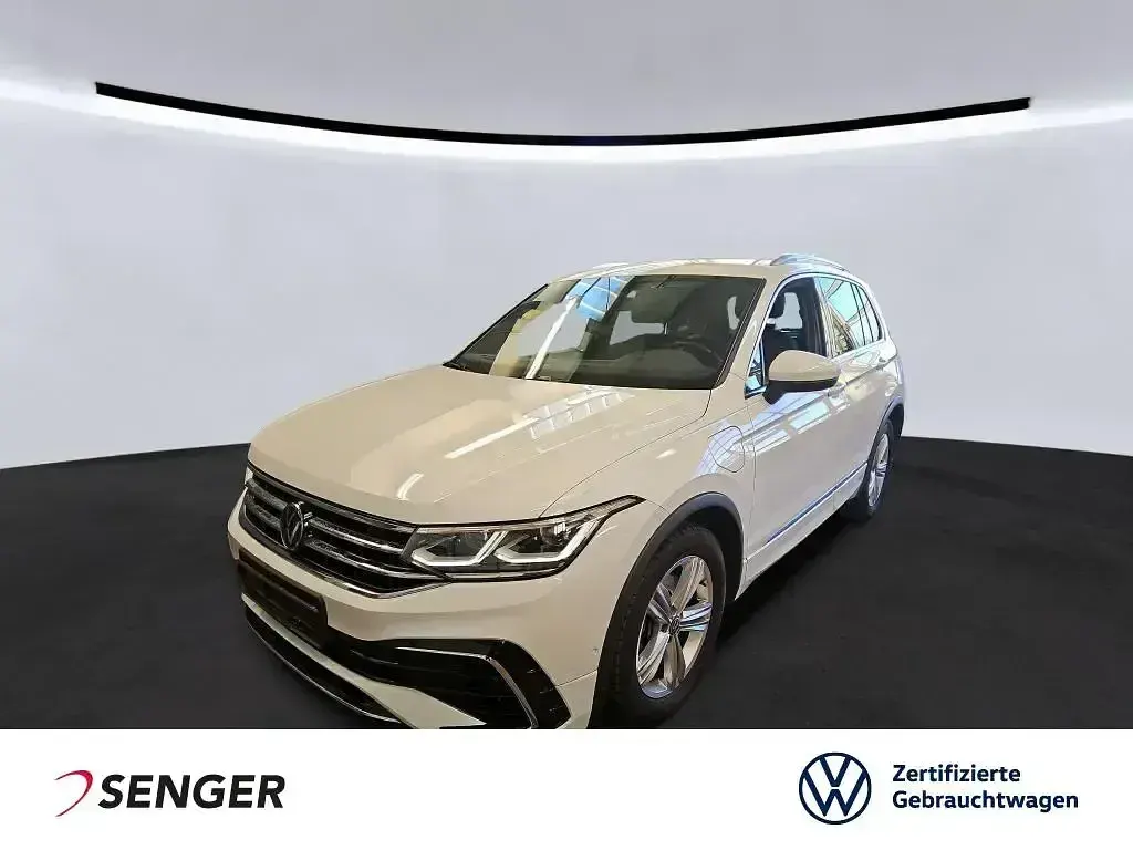 Gebraucht VW Tiguan R-line 245 PS (180 kW) 2023 SUV