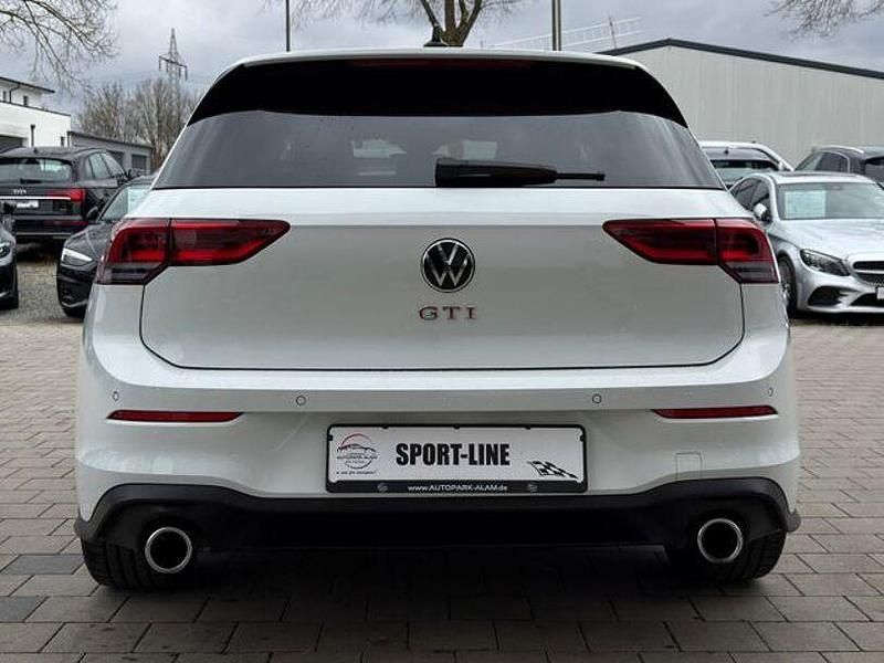 Gebraucht VW Golf VIII GTI 245 PS (180 kW) 2021 Pure white Limousine