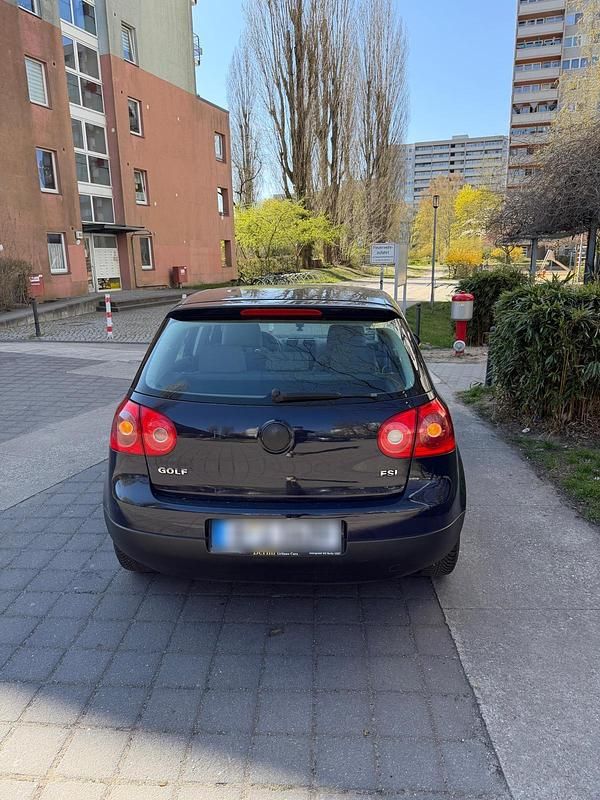 Gebraucht VW Golf IV 90 PS (66 kW) 2004 Blau Kleinwagen