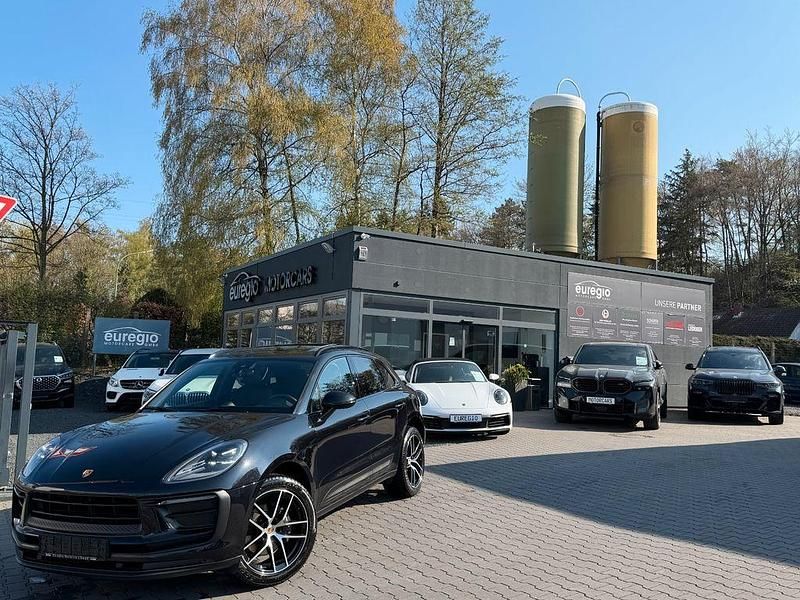 Gebraucht Porsche Macan 265 PS (194 kW) 2022 Schwarz SUV