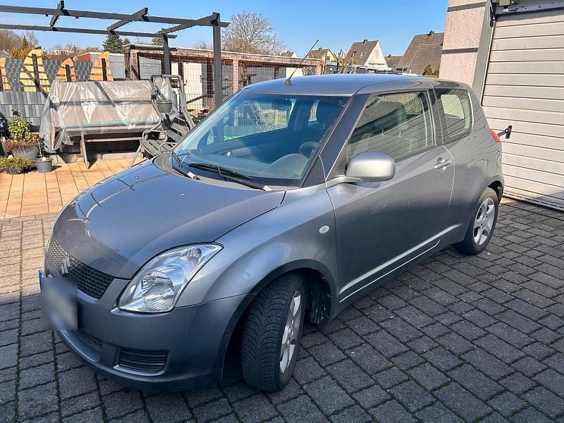 Gebraucht Suzuki Swift 92 PS (67 kW) 2009 Grau Kleinwagen