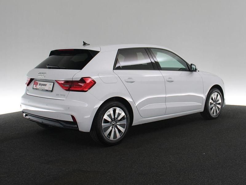 Gebraucht Audi A1 Sportback Advanced 95 PS (69 kW) 2025 Weiss / gletscherweiss Kleinwagen