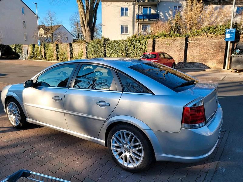 Gebraucht Opel Vectra 155 PS (114 kW) 2006 Silber Limousine