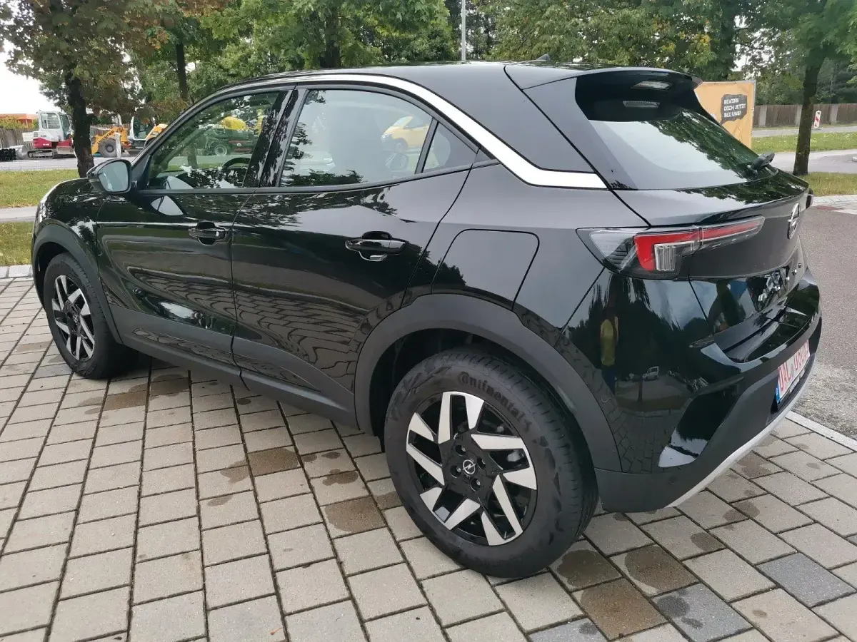 Gebraucht Opel Mokka Elegance 101 PS (74 kW) 2023 Schwarz SUV
