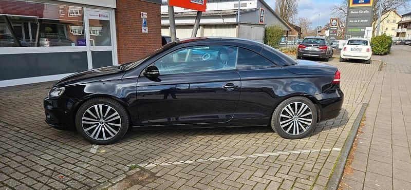 Gebraucht VW Eos Sportline 211 PS (155 kW) 2013 Schwarz Cabrio