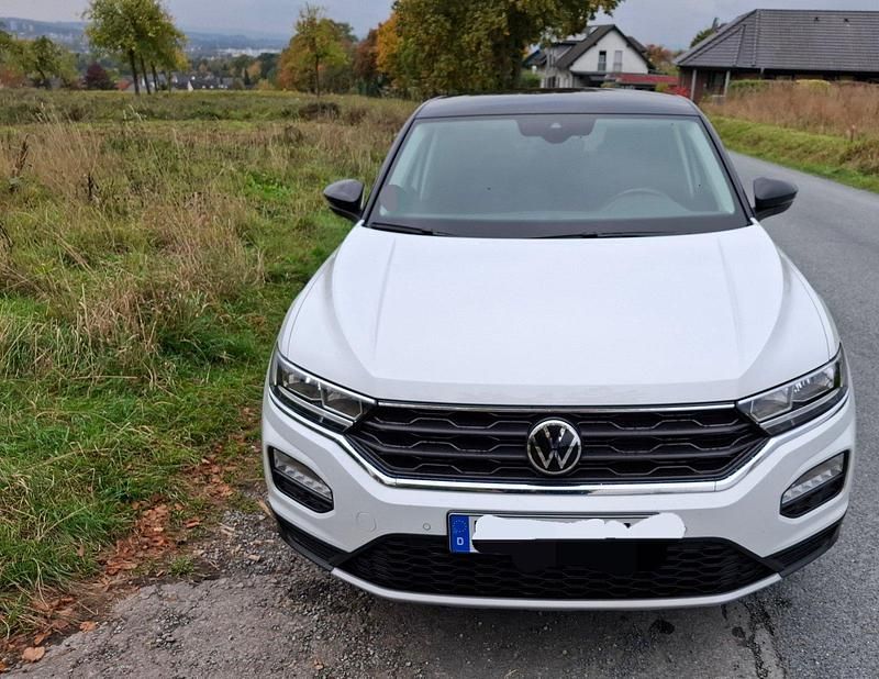 Weiß Gebraucht 2021 VW T-Roc Style SUV | 15.500 € (Superpreis) - Bild 1/4