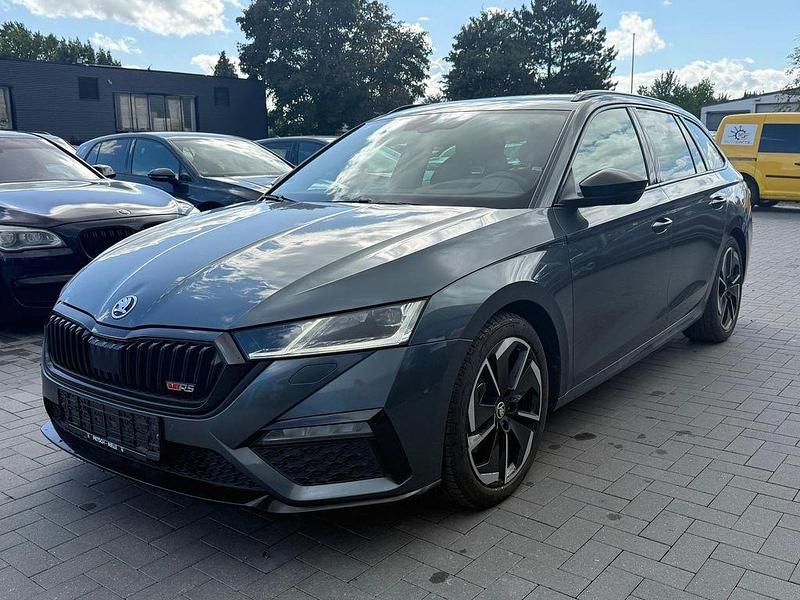 Grau Gebraucht 2021 Skoda Octavia RS Limousine | 19.990 € (Guter Preis) - Bild 1/4