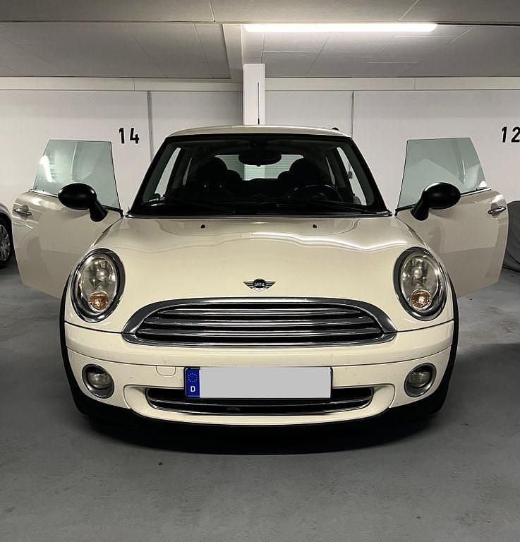 Weiß Gebraucht 2010 Mini ONE Kleinwagen | 5.400 € (Teuer) - Bild 1/4
