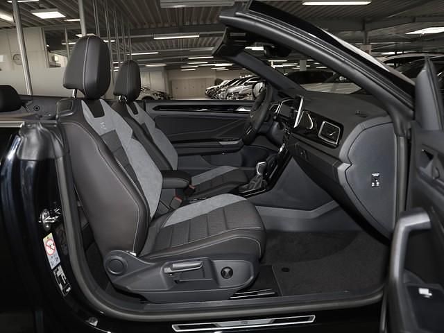 Neu VW T-Roc R-line 150 PS (110 kW) 2025 Deep black perleffekt schwarz SUV