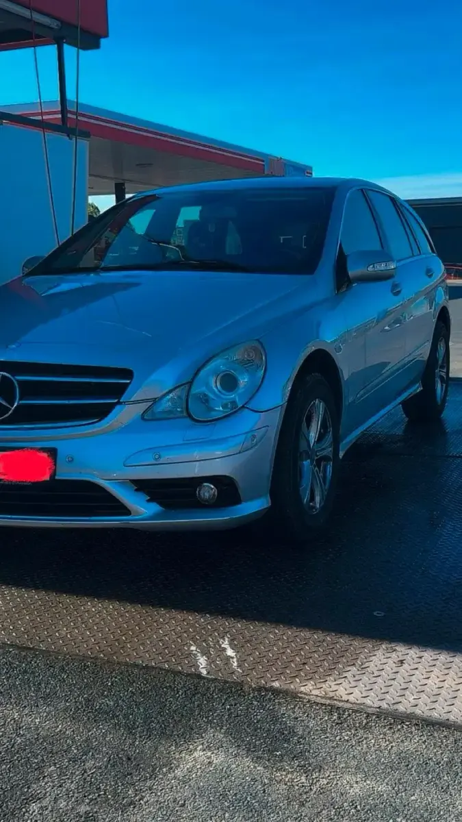 Gebraucht Mercedes R320 224 PS (164 kW) 2010 Silber Kombi