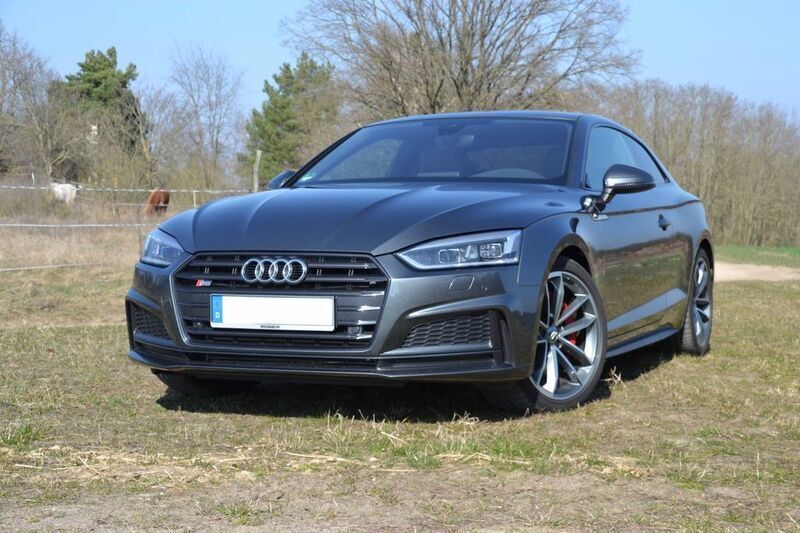 Grau Gebraucht 2018 Audi S5 Sport Coupé | 39.450 € (Fairer Preis) - Bild 1/4
