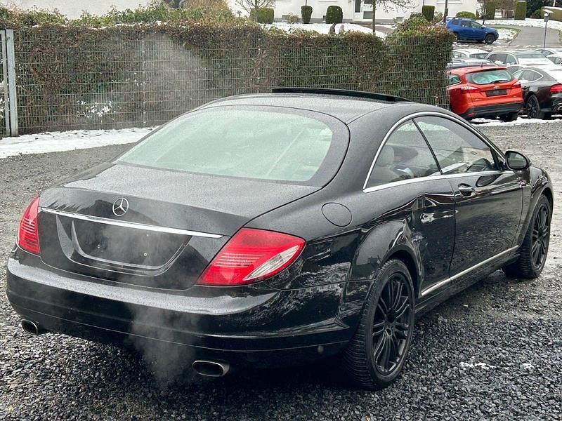 Gebraucht Mercedes CL500 387 PS (284 kW) 2006 Schwarz Coupé