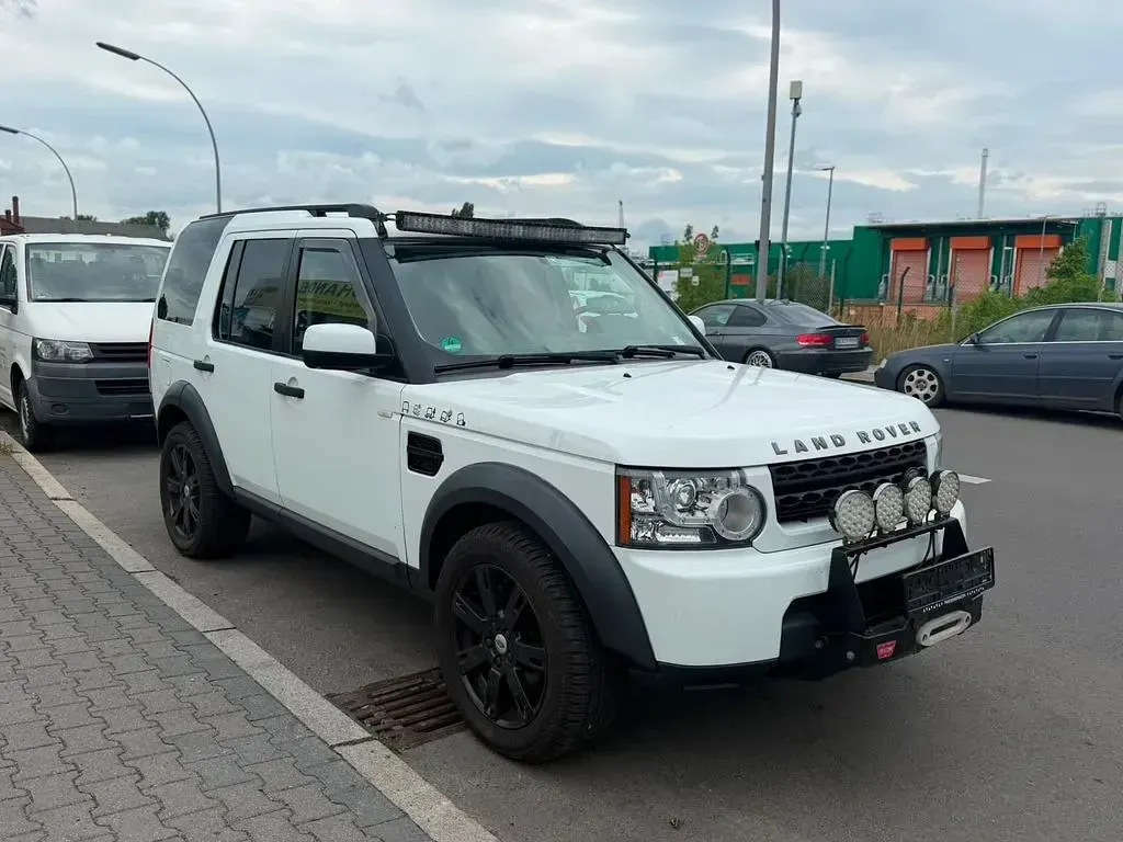 Gebraucht Land Rover Discovery 4 S 211 PS (155 kW) 2011 Weiß SUV