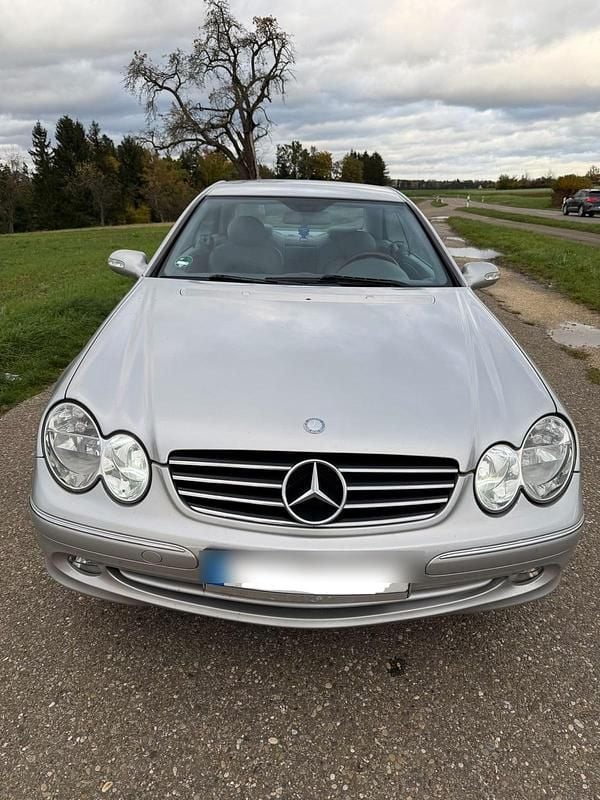 Silber Gebraucht 2002 Mercedes CLK320 Coupé | 3.650 € (Fairer Preis) - Bild 1/4