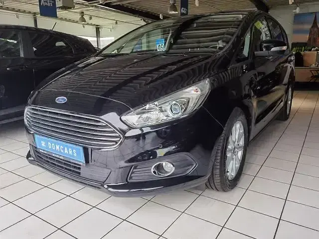 Second-hand Ford S-MAX S 150 CP (110 kW) 2019 Negru Monovolum