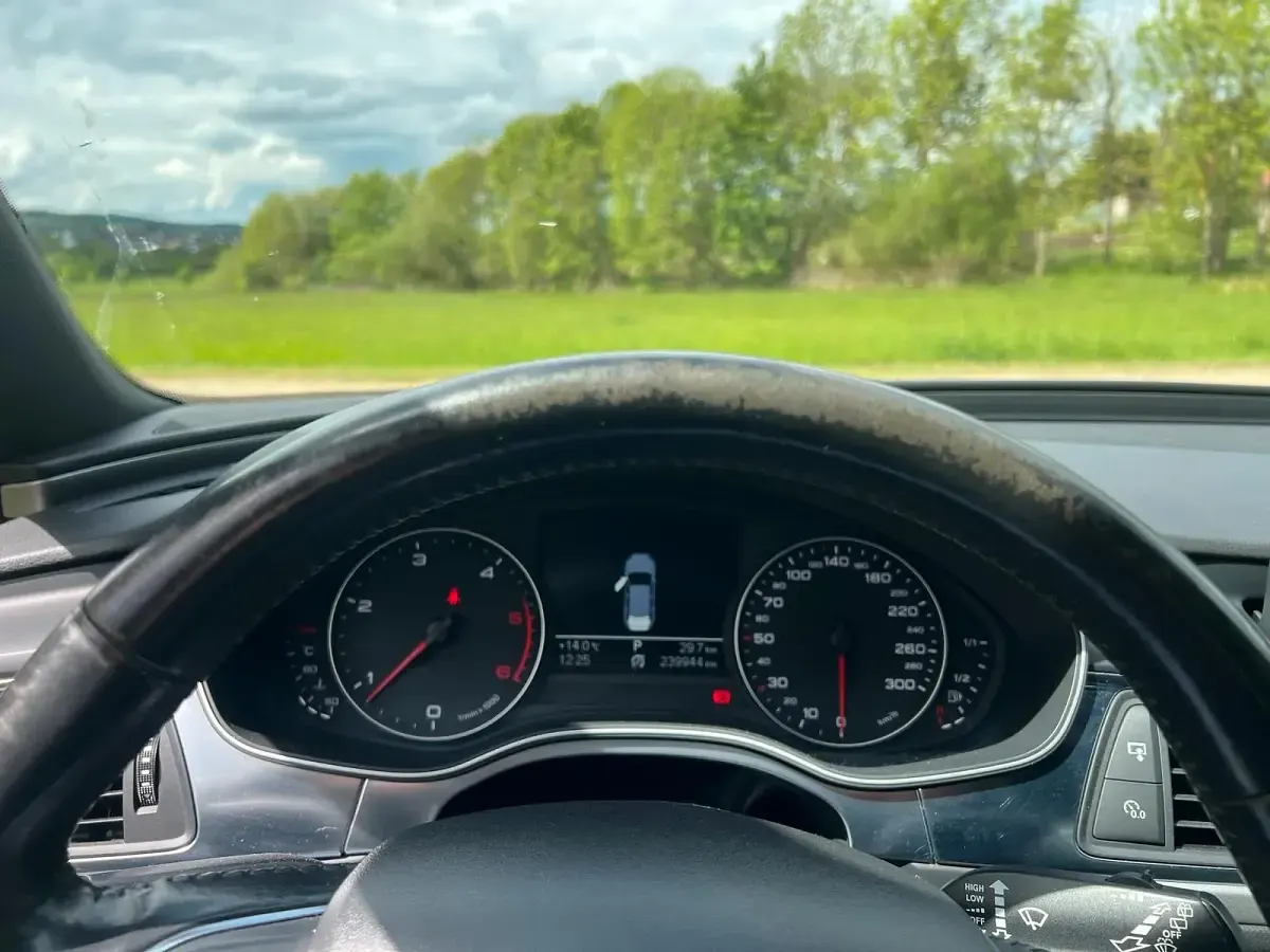 Używany Audi A6 204 KM (150 kW) 2011 Szary Kombi