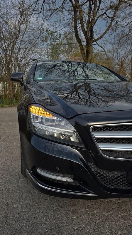 Gebraucht Mercedes CLS350 265 PS (194 kW) 2012 Schwarz Coupé